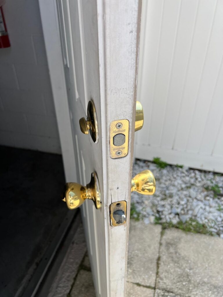 House door locksmith in Downtown Jacksonville, FL