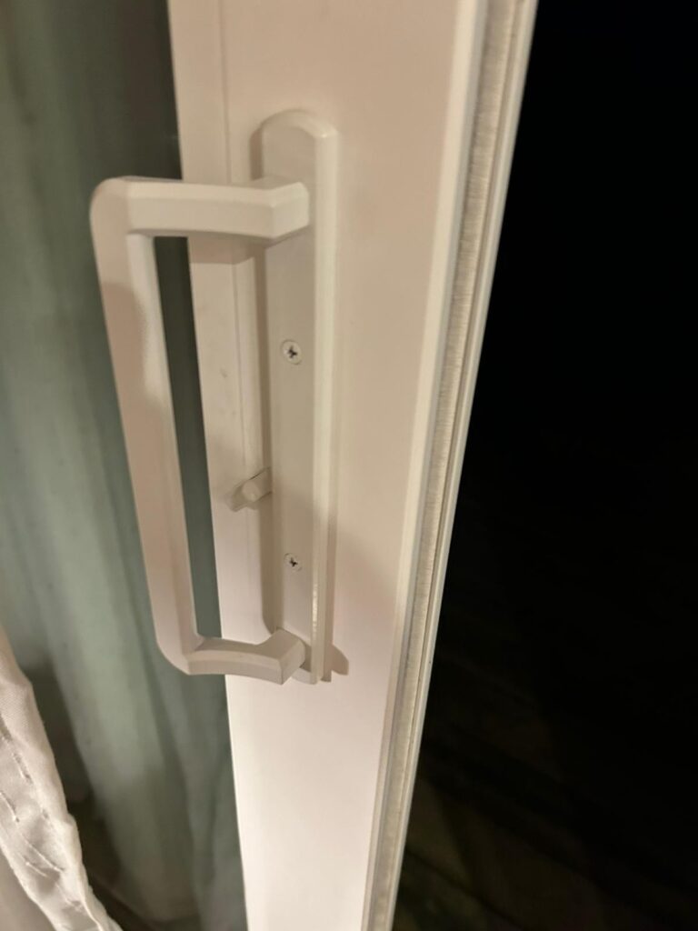 Sliding door locksmith in Callahan, FL