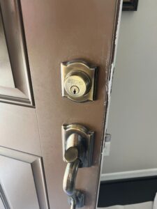 Home Locksmith Services in St. Johns County: DIY Tips and When to Call a Pro
